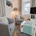 Myhome Ruegen - Haus Johanneshorst Aparthotel 4*