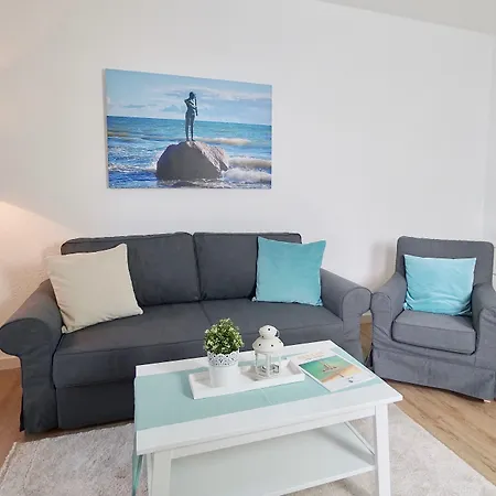 아파트호텔 Myhome Ruegen - Haus Johanneshorst