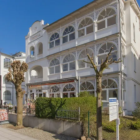 아파트호텔 Myhome Ruegen - Haus Johanneshorst 4*