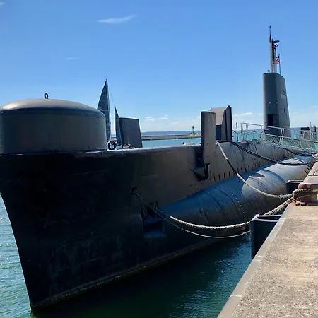 Myhome Ruegen - Haus Johanneshorst 아파트호텔 4*