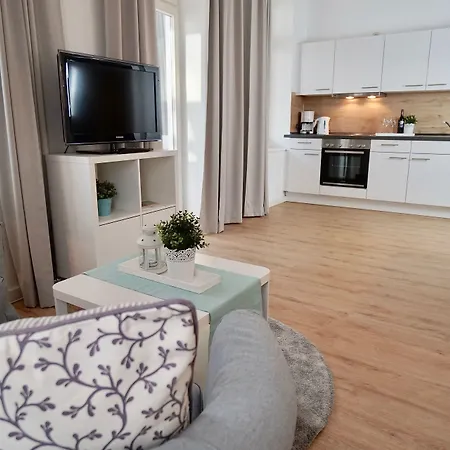 아파트호텔 Myhome Ruegen - Haus Johanneshorst