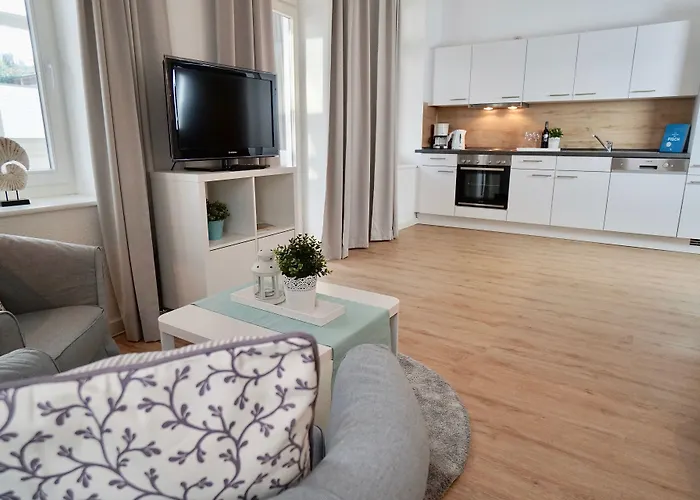 アパートホテル Myhome Ruegen - Haus Johanneshorst